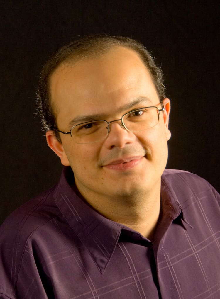Prof. Alandeom Oliveira